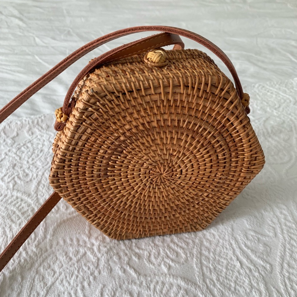 Wicker purse